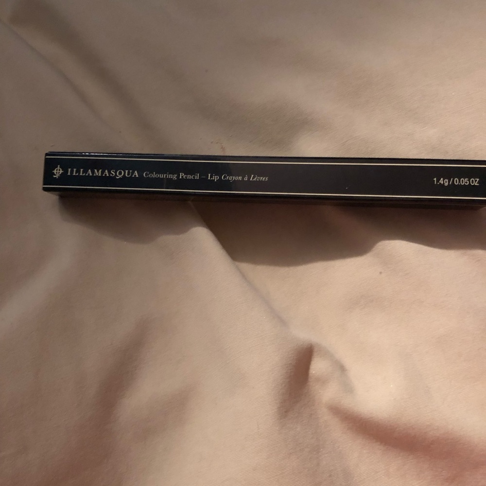 Illamasqua lip pencil - media - Picture 2 of 4